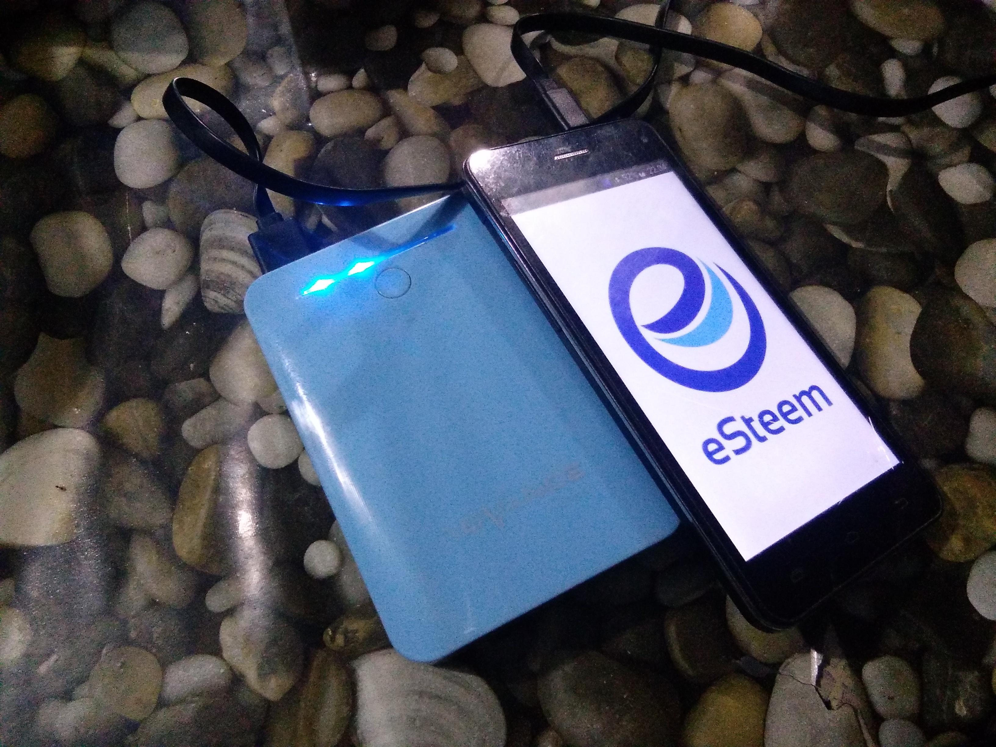 ALAT MENGISI BATERAI TELEPON ATAU POWER  BANK   Steemit