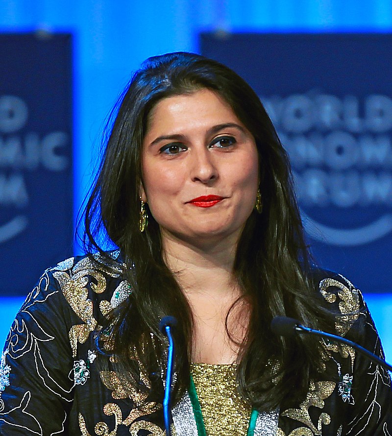 800px-Sharmeen_Obaid_Chinoy_World_Economic_Forum_2013.jpg