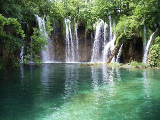 croatie-lacs-plitvice.jpg