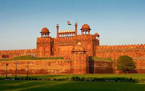 Red-Fort.jpg