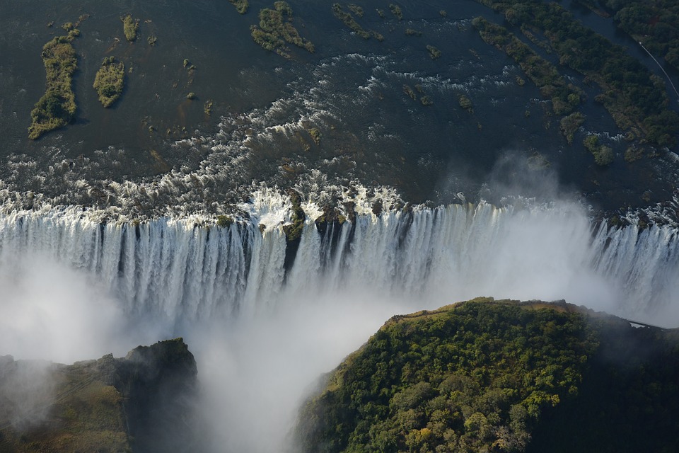 Victoria Falls;.jpg