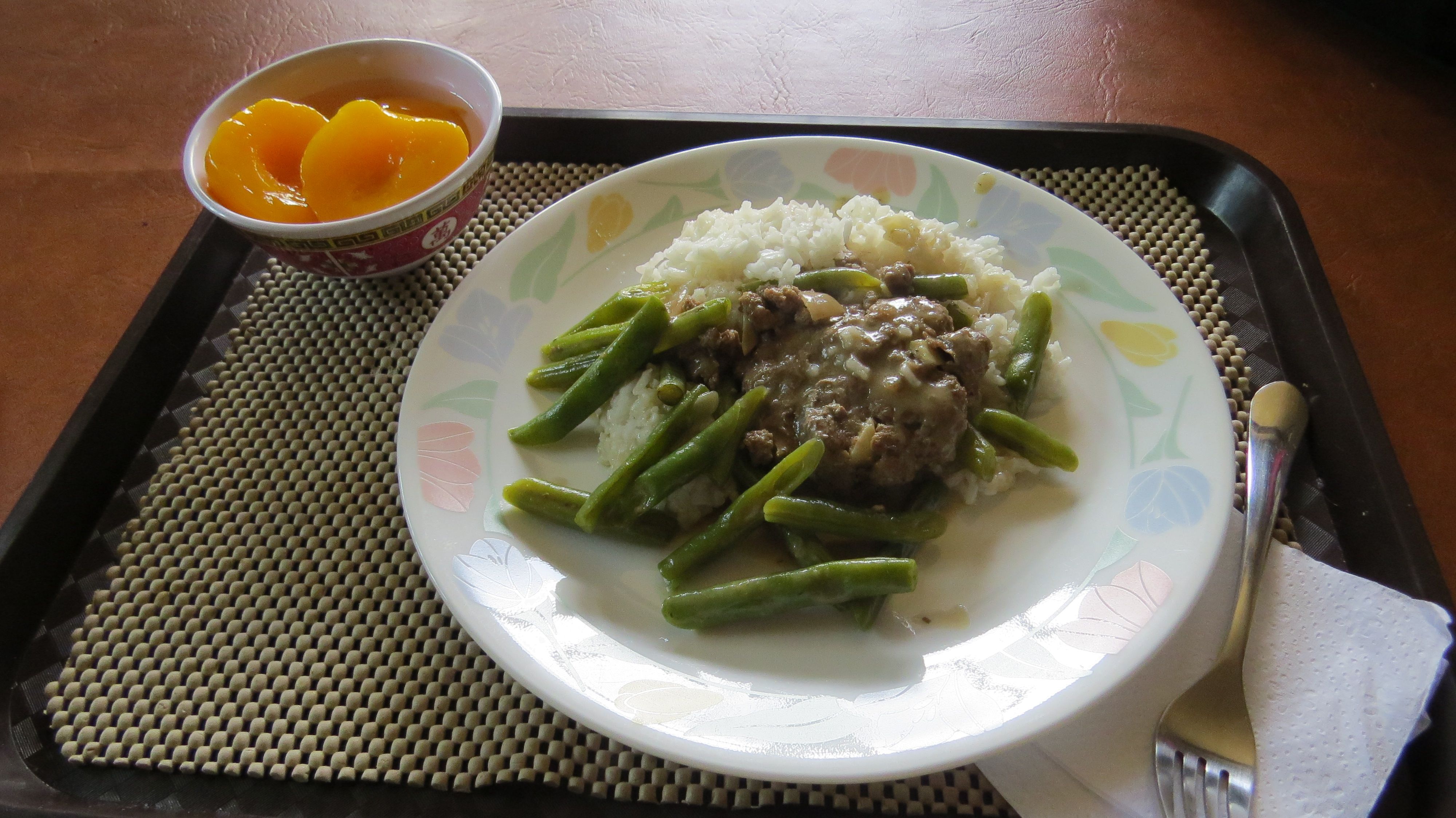 Hamburger Steak and Green Beans.JPG