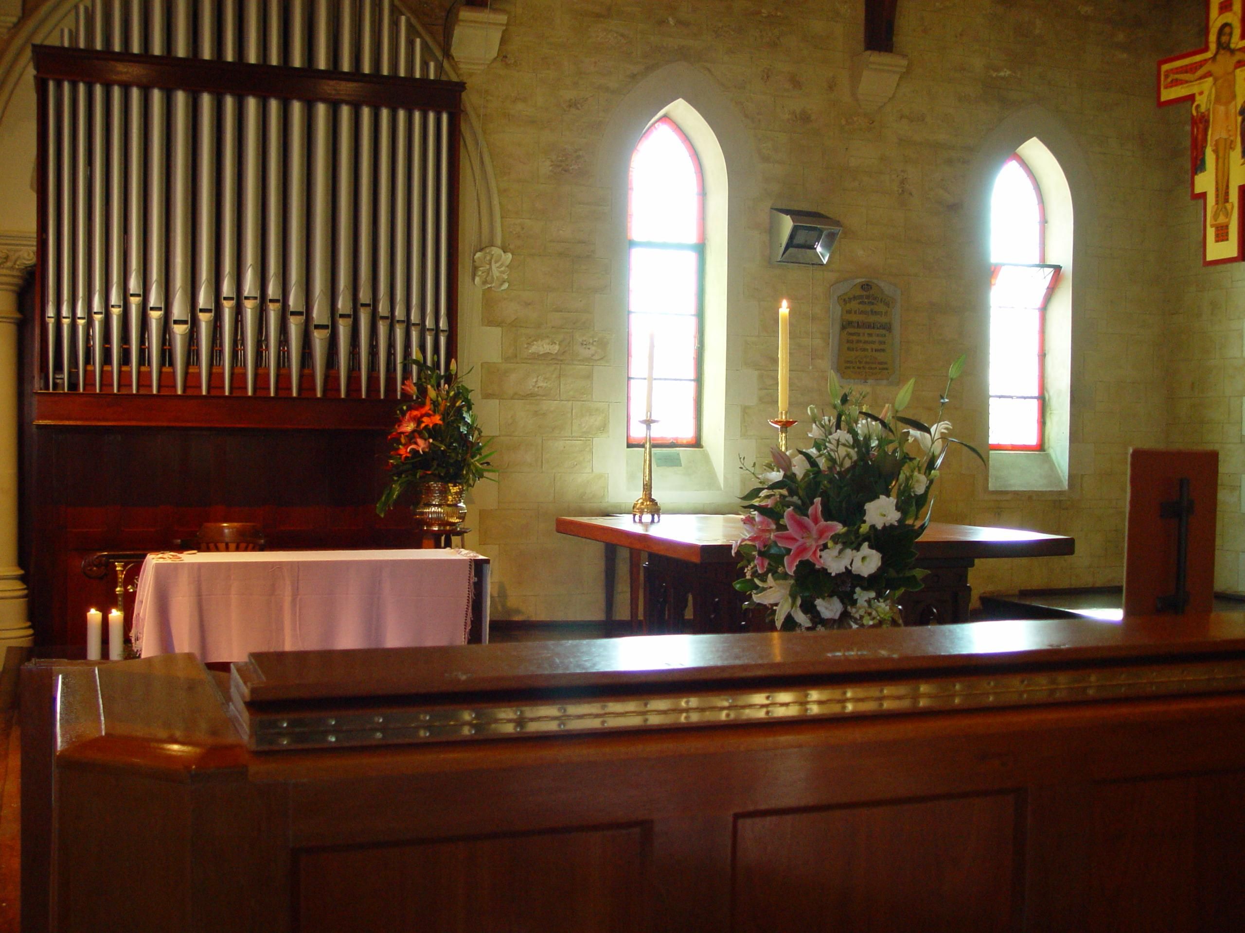 pipe-organ-anglican-chirst-church.jpg