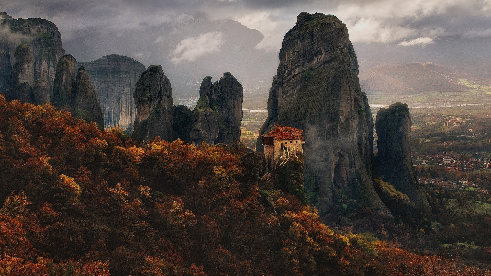 Metéora, Greece 1920x1080.jpg