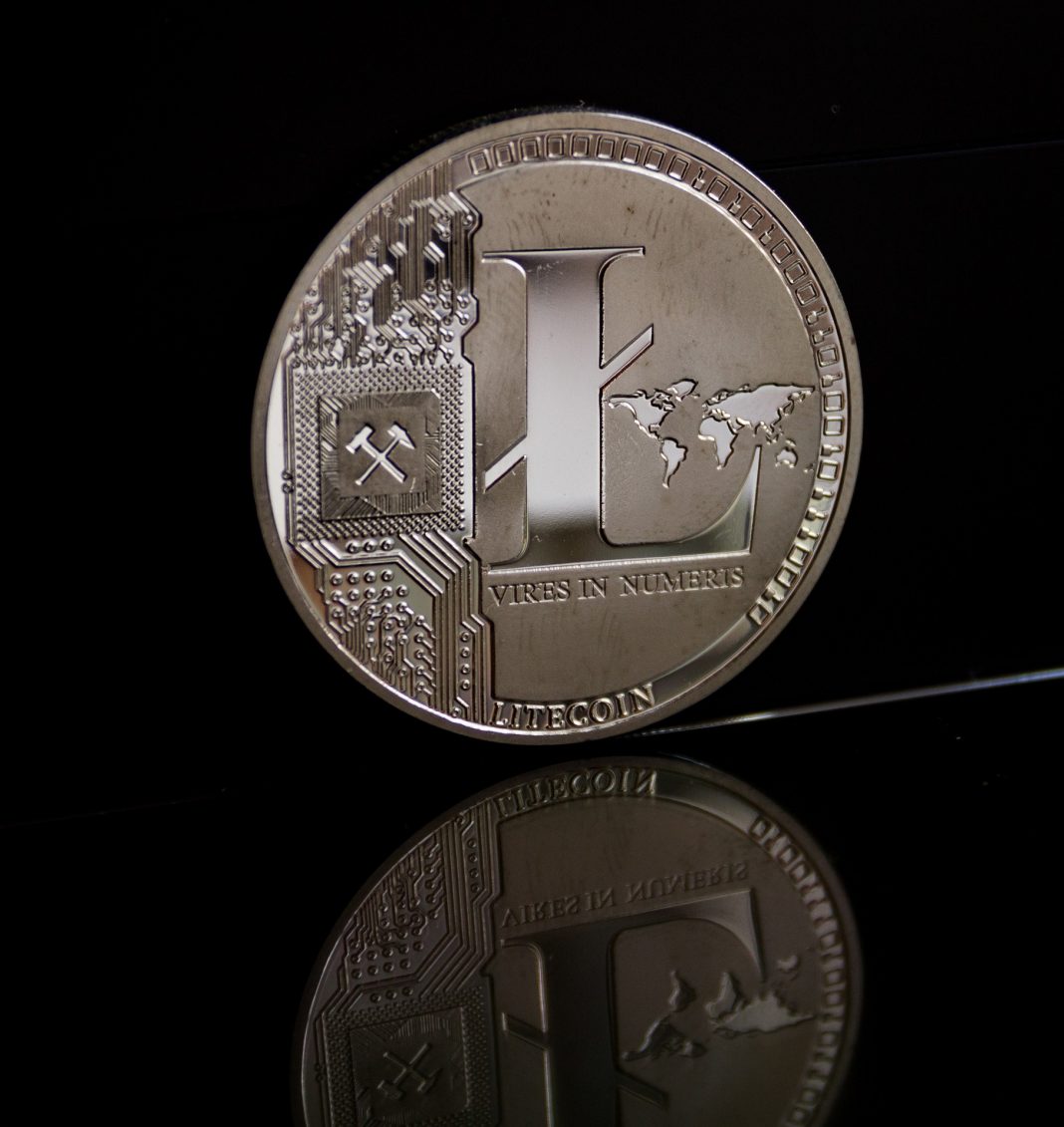 Litecoin-LTC-1068x1131.jpg