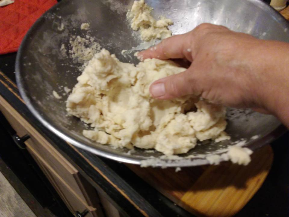 pie crust 8 finish by hand.jpg