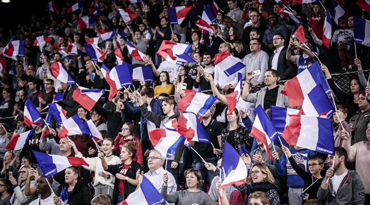 2018 Sellout crowds for France's and Italy's home games.jpg