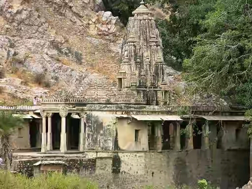 bhangarh-fort-rajasthan.jpg