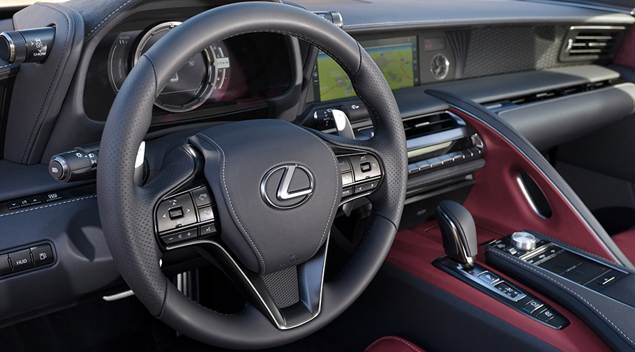 2017-Lexus-LC-500-Interior.jpg