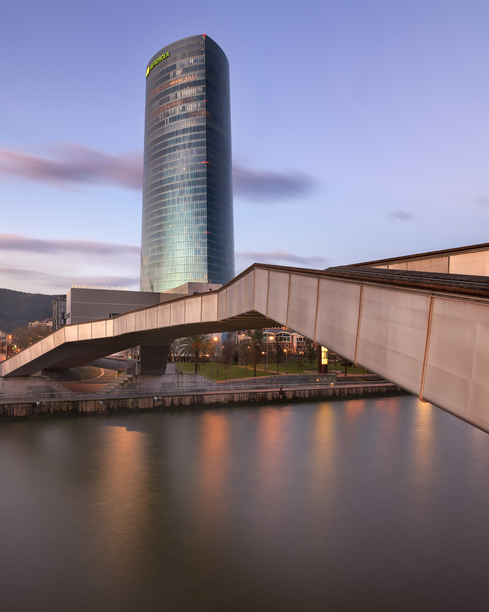 Torre-Iberdrola-and-Pedro-Arrupe-Zubia-Bridge-in-the-Morning-Bilbao-Spain.jpg