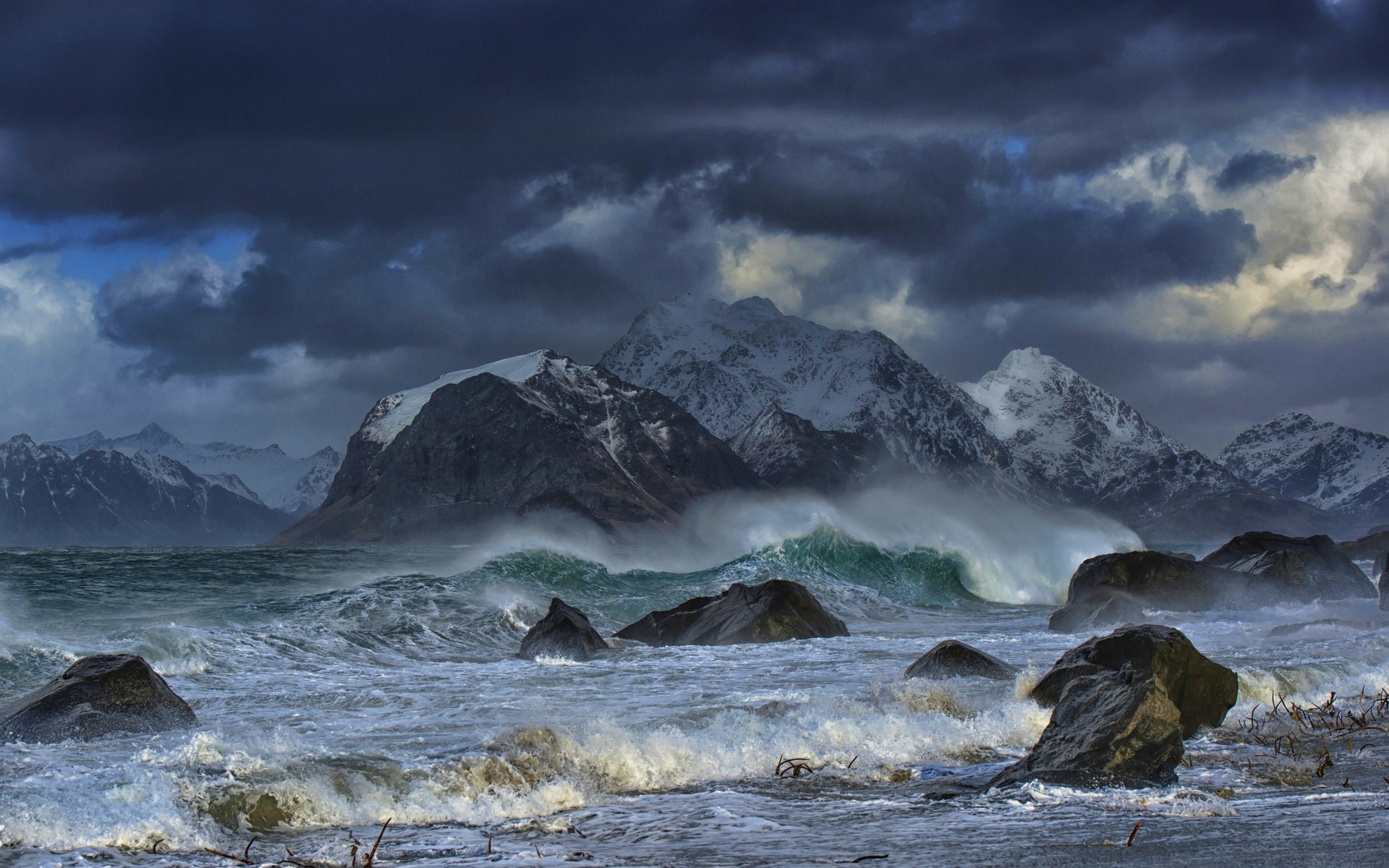 sea-waves-mountain-coast-wind-8876.jpg