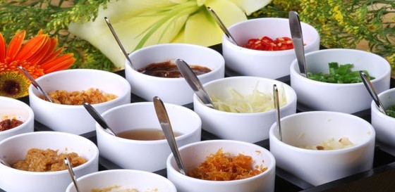 best-food-service-sauces-560x273.jpg