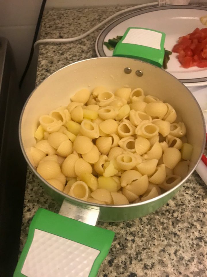 29134397_928156090687273_331541235_n.jpg