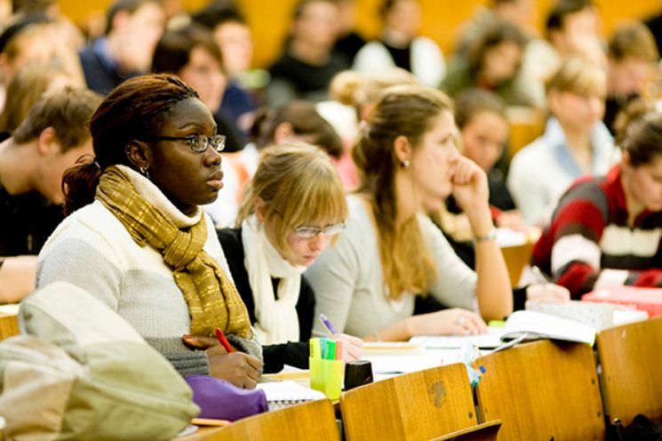 universities-students-in-germany.jpg