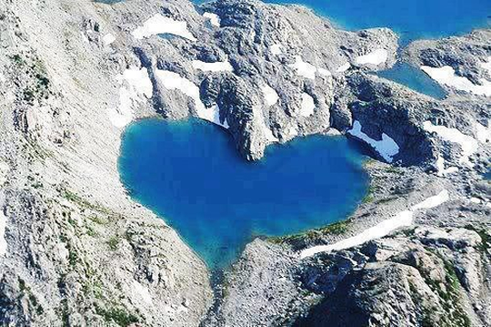 heart_shaped_shimshal_lake_pakistan.jpg