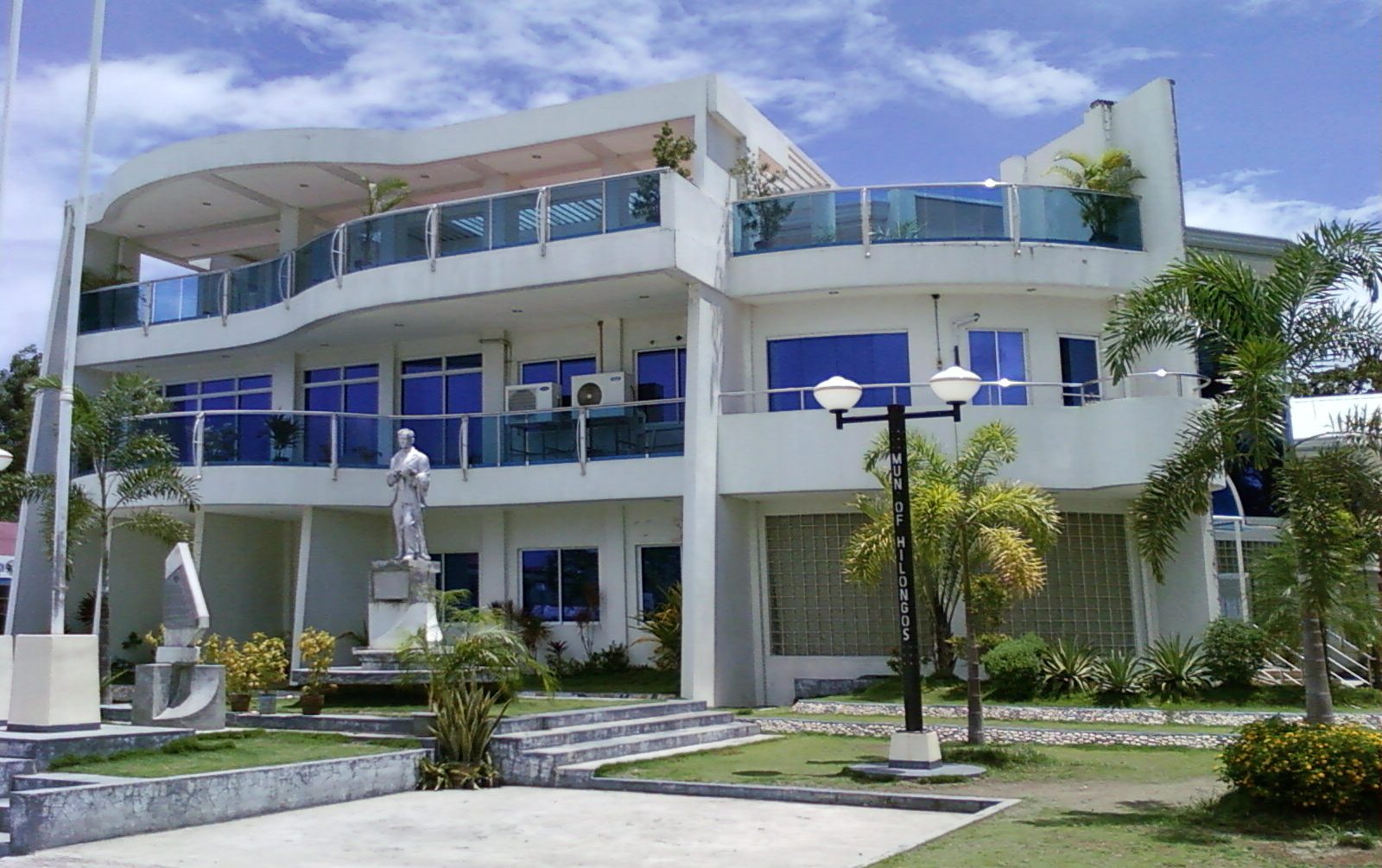 hilongos-leyte-hall.jpg