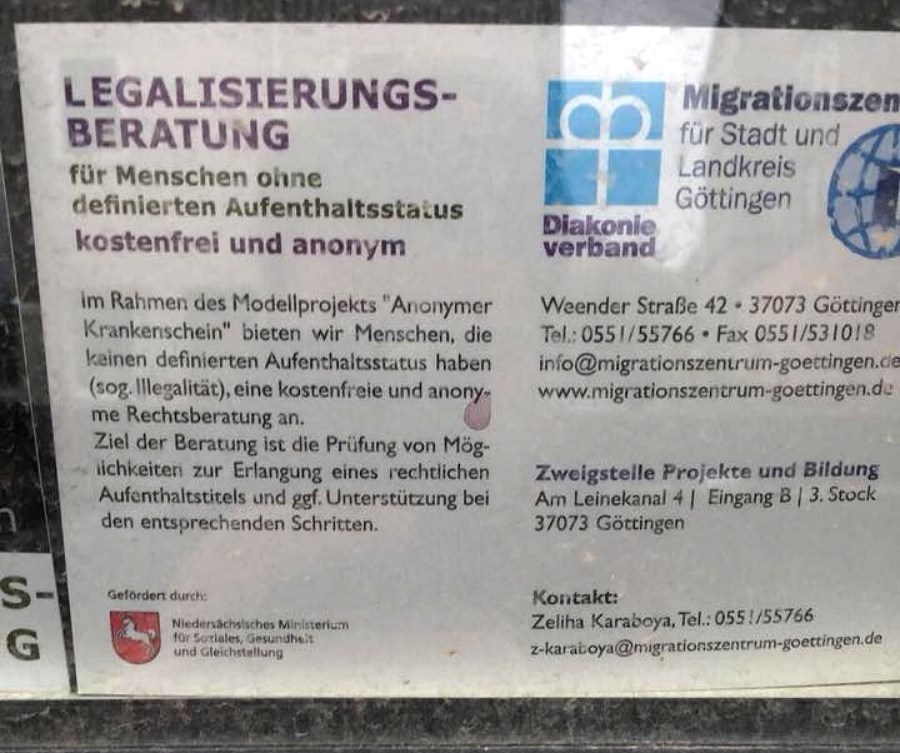 Legalisierungsberatung-Zettelfoto.jpg