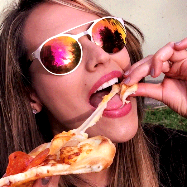 girl cheese GIF by Pizza Hut Latam-source.gif