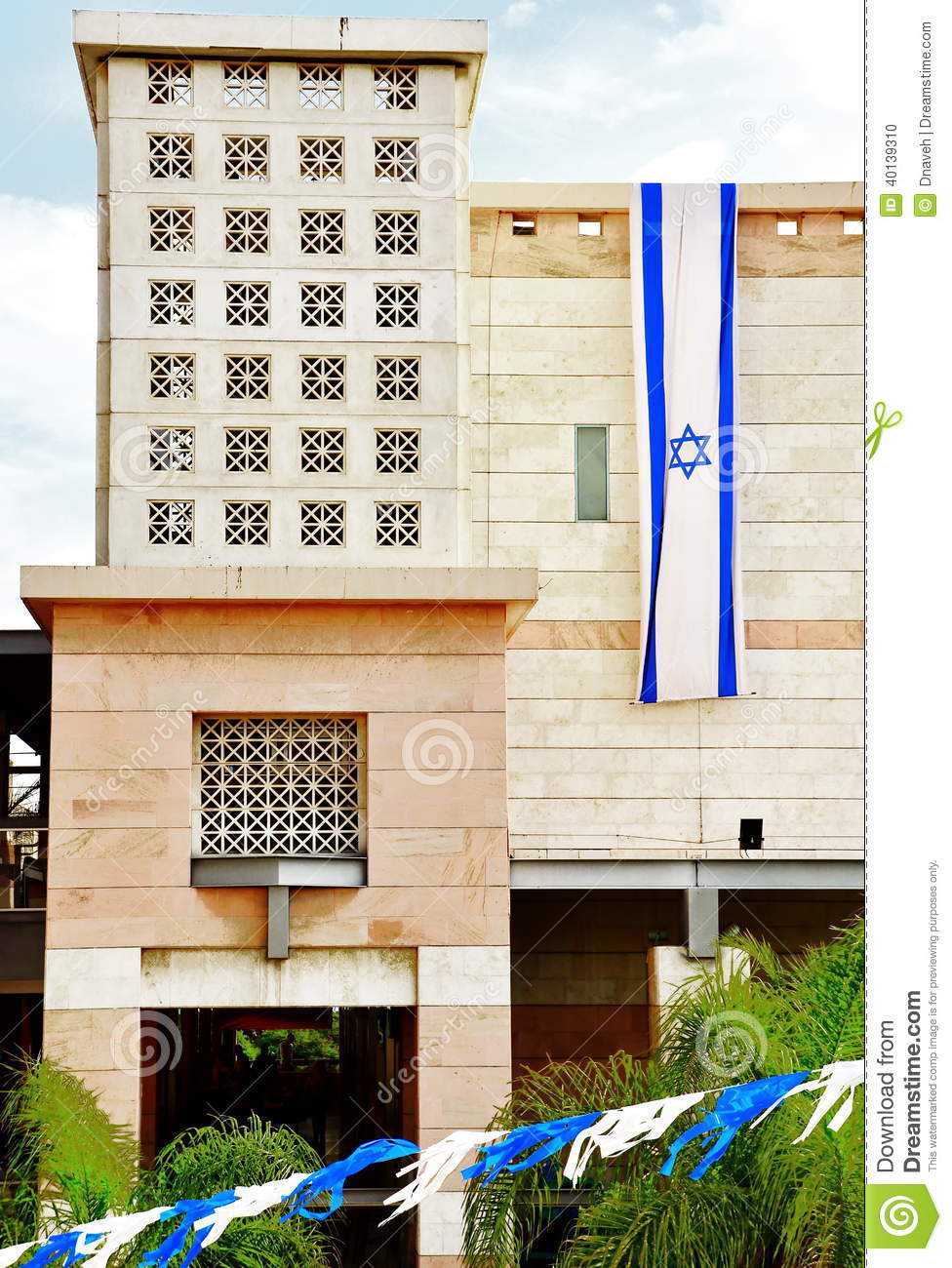 israel-flag-hanging-independence-day-white-blue-showing-star-david-vertically-modern-building-s-yom-40139310.jpg