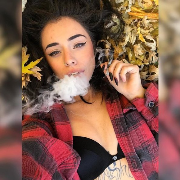 Weed girls on Girls Smoking