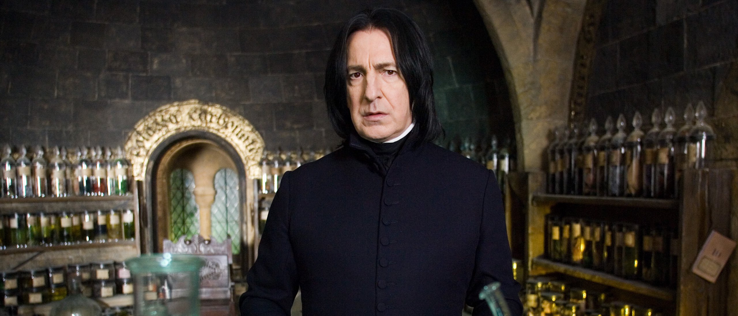 Alan-Rickman-as-Severus-Snape-in-Harry-Potter.jpg