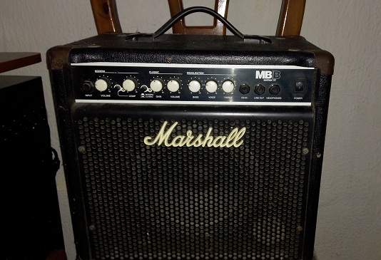Amplificador Marshall.jpg