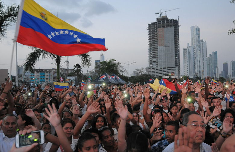 Venezolanos-panamenos-concierto-Venezuela-EFE_NACIMA20140324_0009_3.jpg