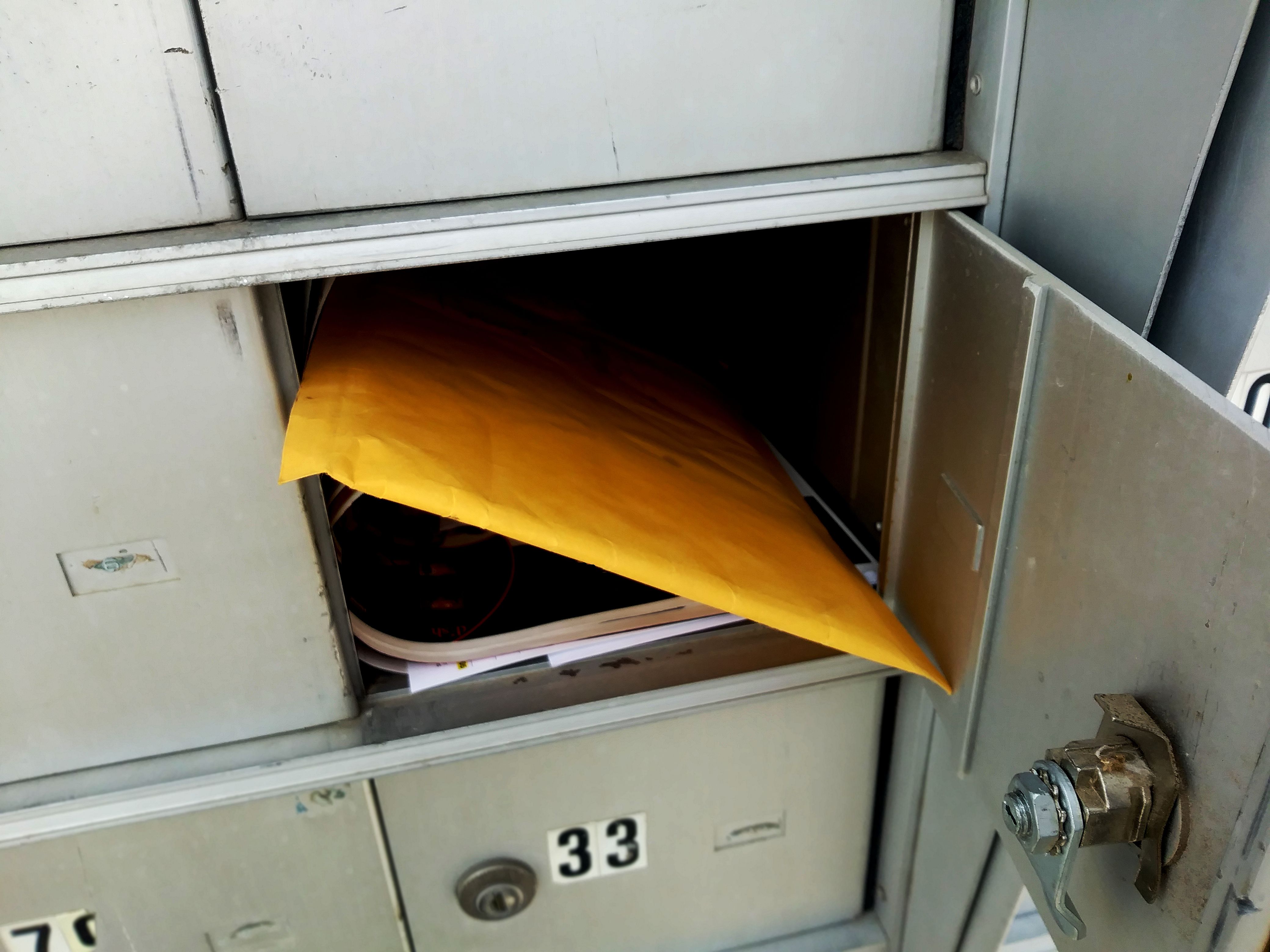 mailbox.jpg