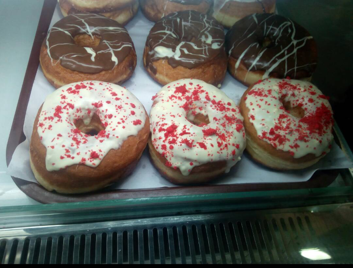 Yummy doughnut.png