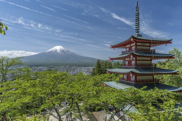 Mount-Fuji-e1490729863957.jpg