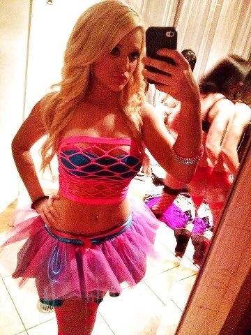 mirror ravegirl selfie outfit.jpg