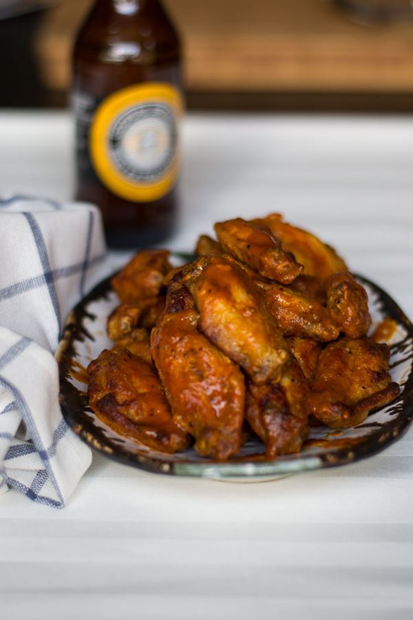 buffalo-chicken-wings.jpg