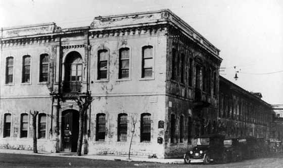 image2barracks.jpg