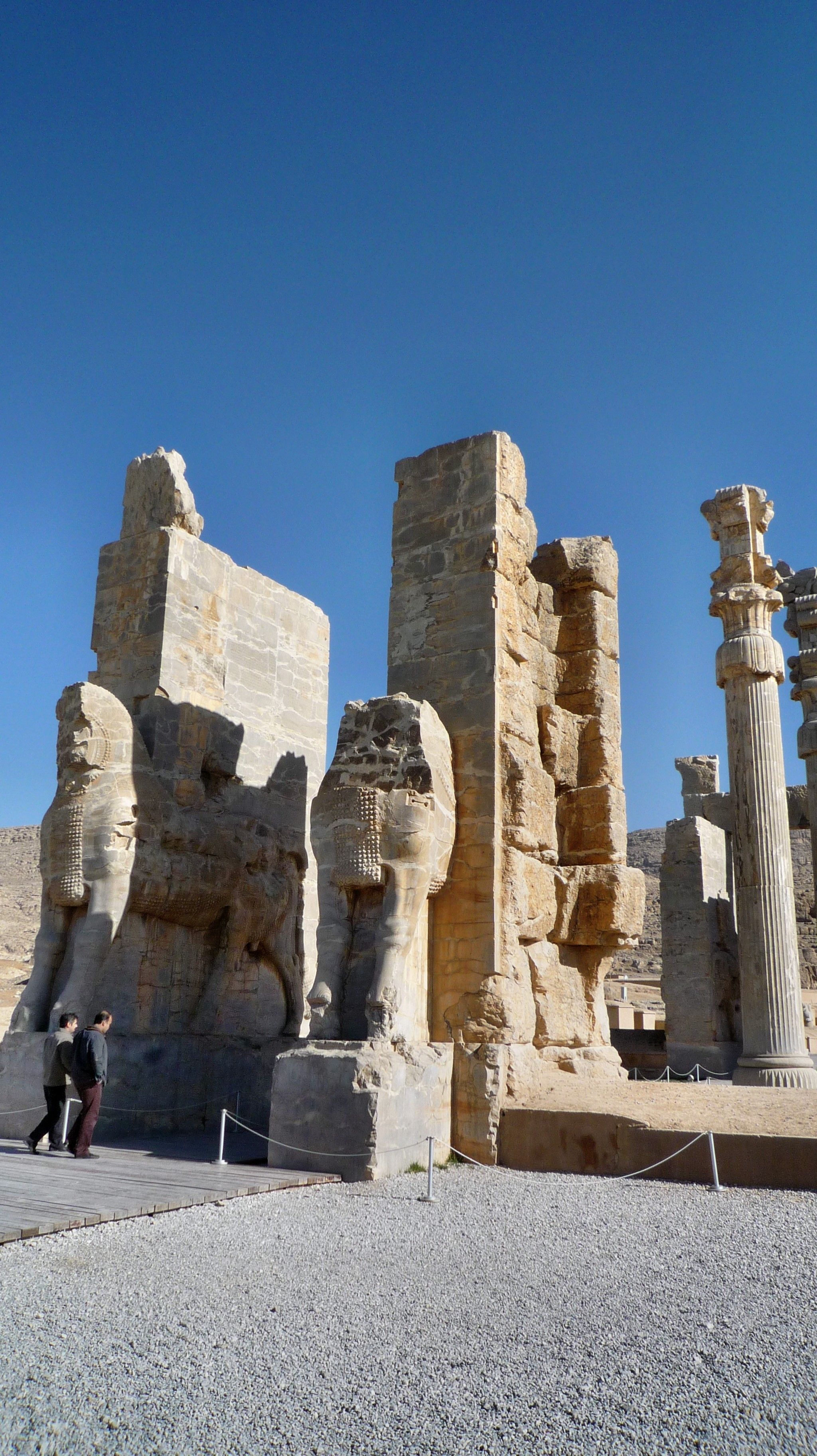 Iran 2009 January Shiraz 008 Persepolis.jpg