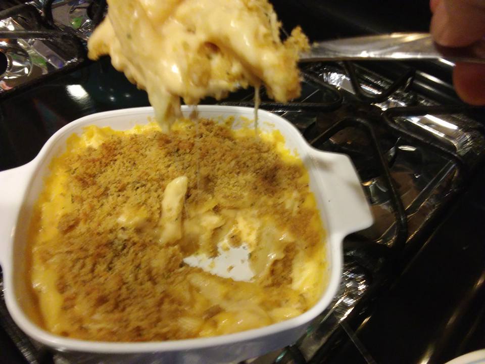 mac and cheese 23 the serve.jpg