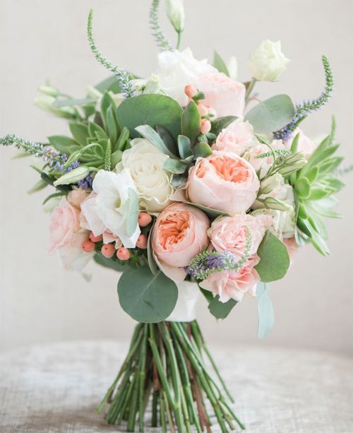 Ranunculus flower bouquet.jpg