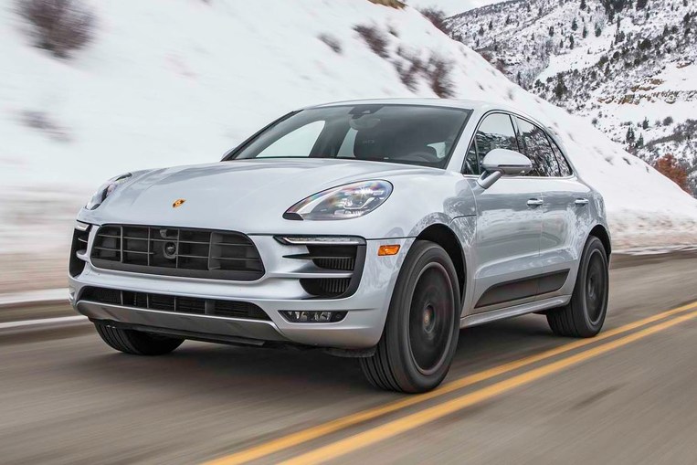 2017-Porsche-Macan-GTS-front-three-quarter-in-motion-02-e1504050137437.jpg