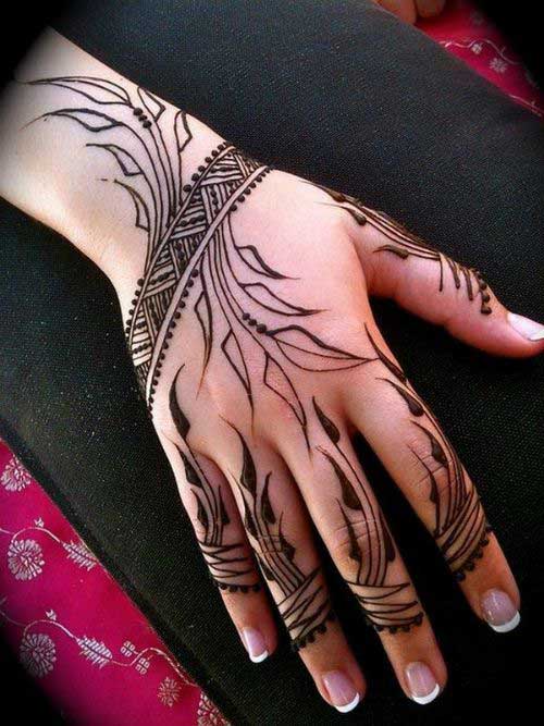 Beautiful-Henna-Mehndi-Designs-20.jpg