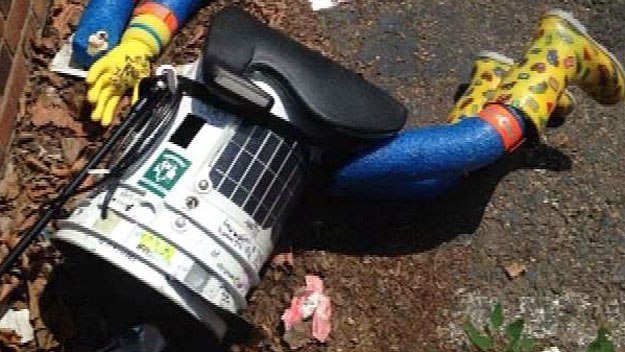 hitchbot-1.jpg