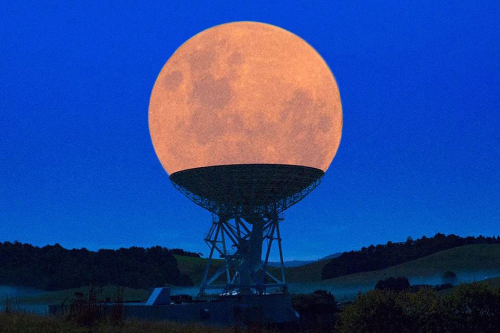 mond im radioteleskop.jpg