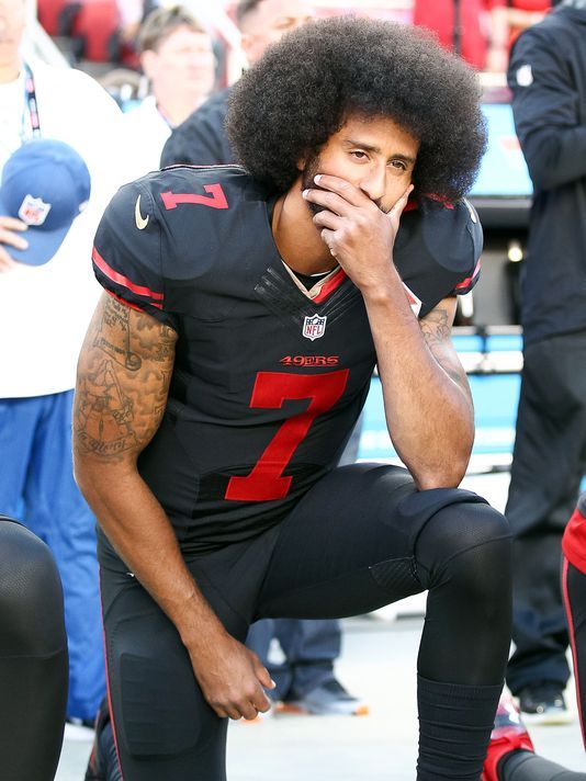 636396189541921934-C03-COLIN-KAEPERNICK-85801748.JPG