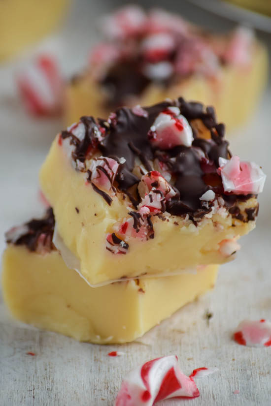 White Chocolate Peppermint Candy Cane Fudge (2).jpg