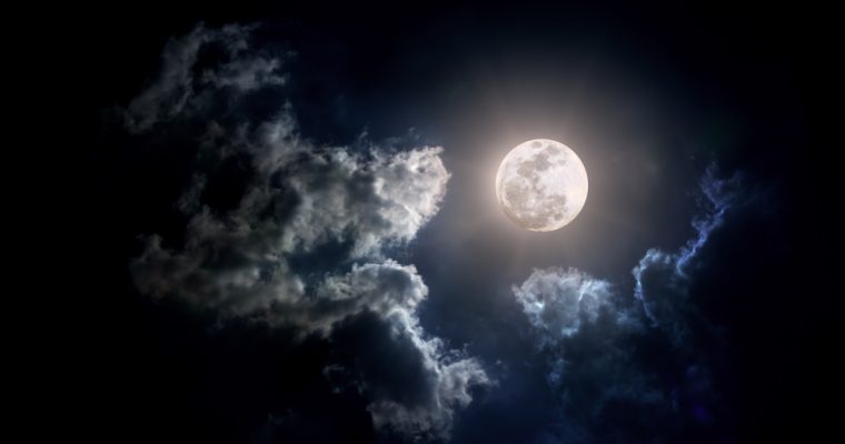 Moon-clouds-760x400.jpg