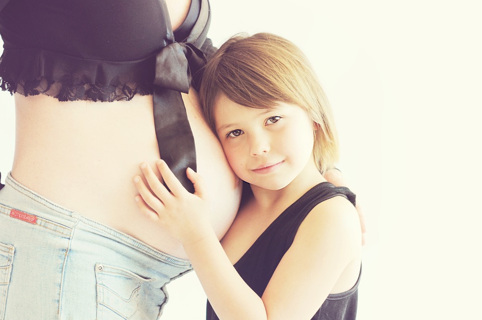 pregnant-775036_960_720.jpg