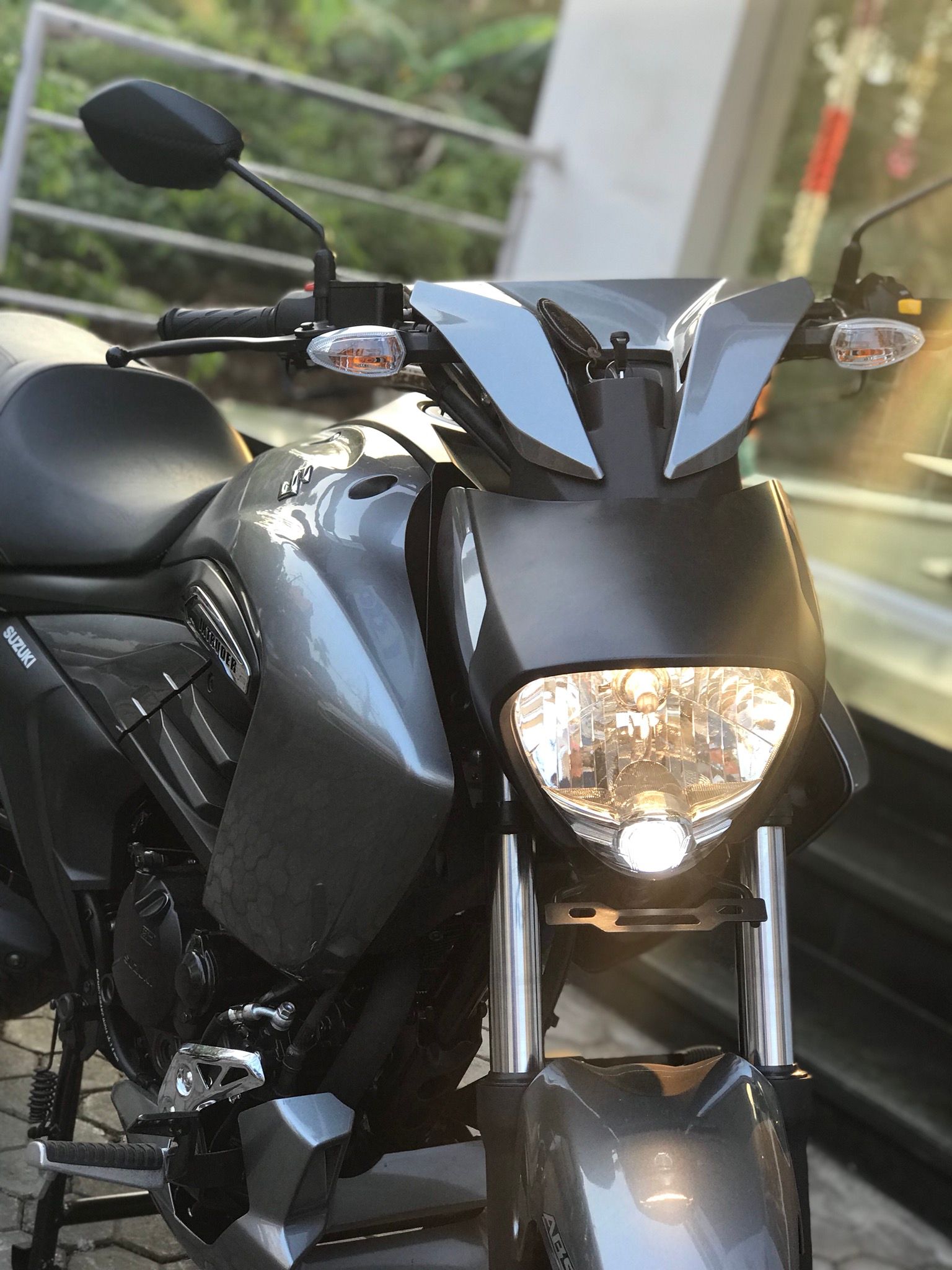 Moto Story, Suzuki Intruder 150, First look review