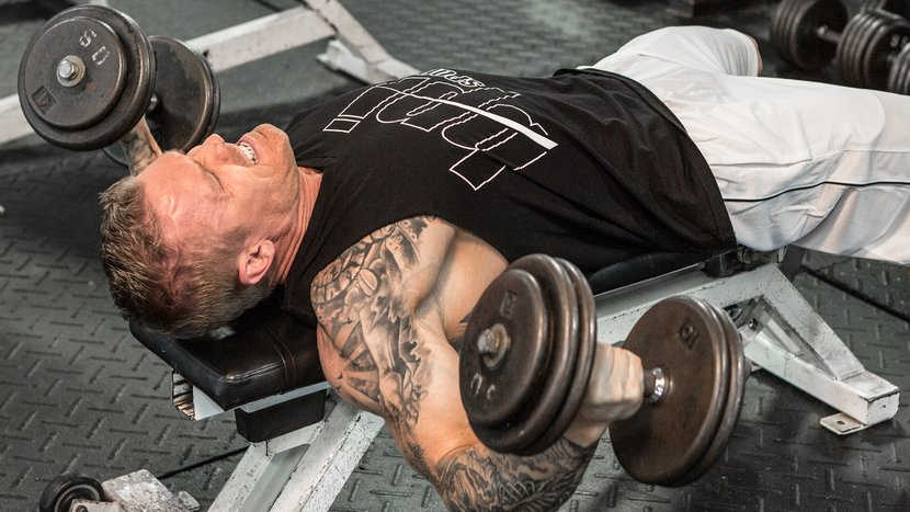 5-best-exercises-for-a-bigger-chest-header-BPI-v2-830x467.jpg