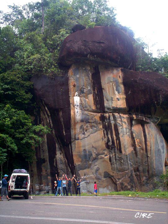 Piedra de la Virgen.jpg