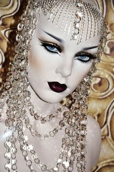 5868d3301948e5971bd78fdc2a15d390--wedding-jewelry-halloweenmakeup.jpg