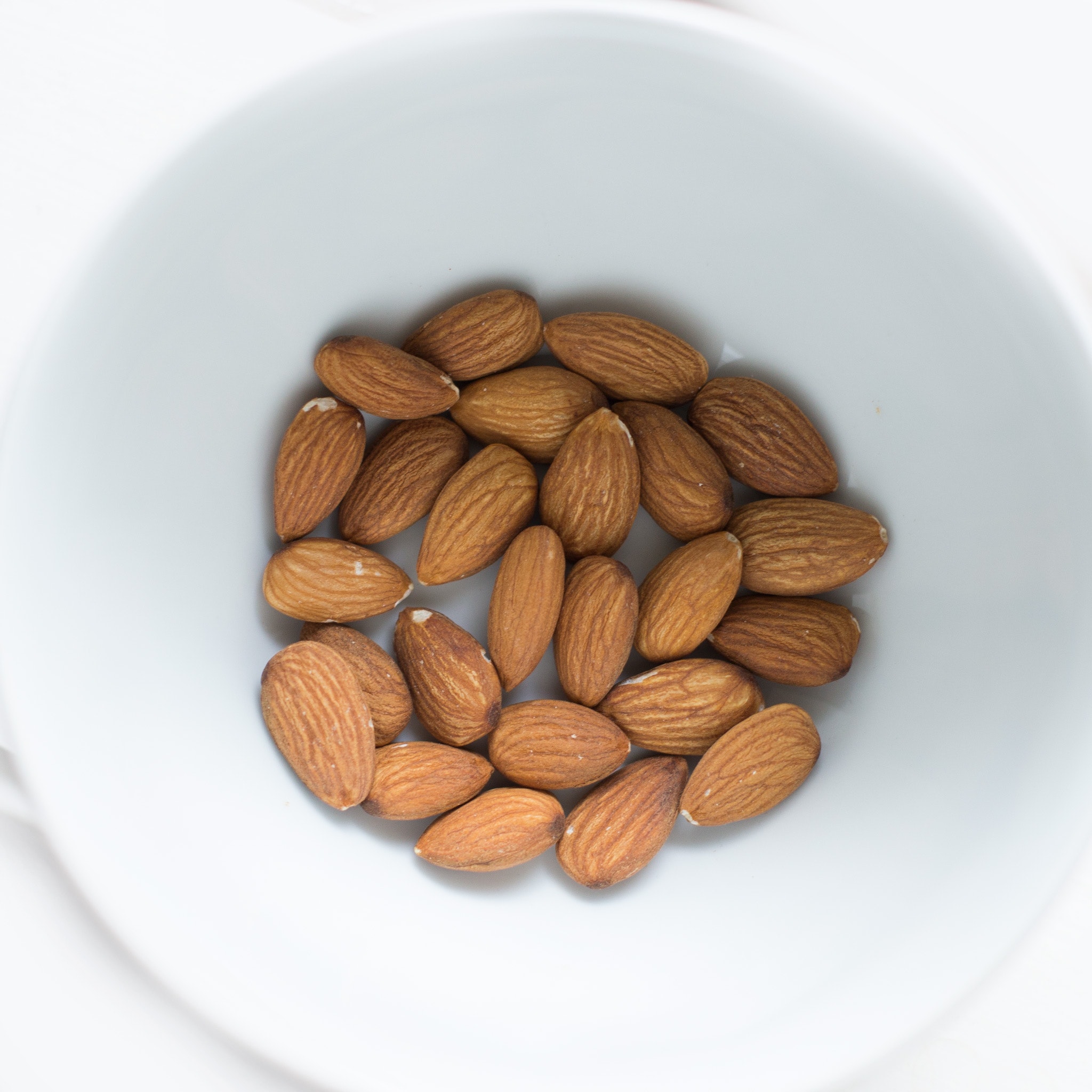almond-almonds-food-57042.jpg