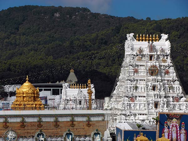 tirumala-venkateshwara-temple-600.jpg